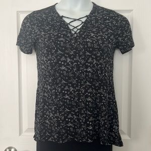 GUC Old Navy shirt sleeve floral shirt